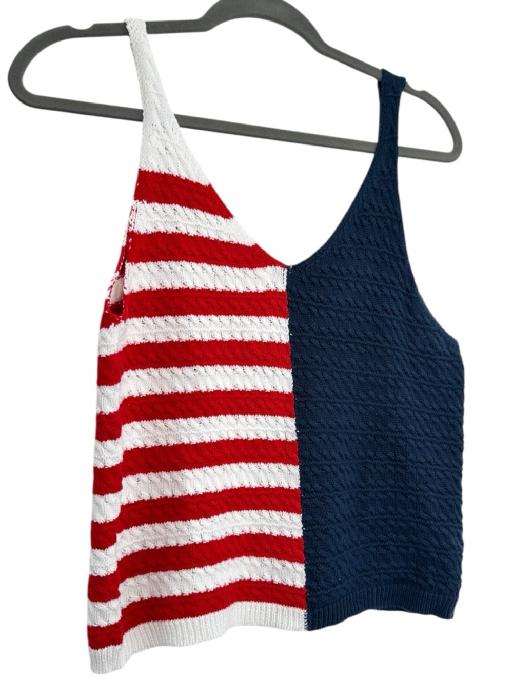 Moon & Madison American Flag Red White & Blue Stars & Stripes Knit Tank Crochet - Picture 4 of 7